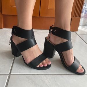 Sam Edelman Valerie Block Sandal Heel (size 6.5)